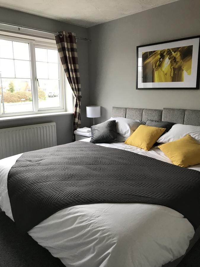 Delight Marvel - Orchard House Villa Swindon Bagian luar foto